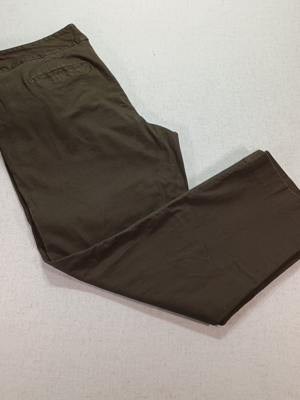 Lord & Taylor Olive Green Stretch Chinos, 16, Straight Leg Coastal grandmother